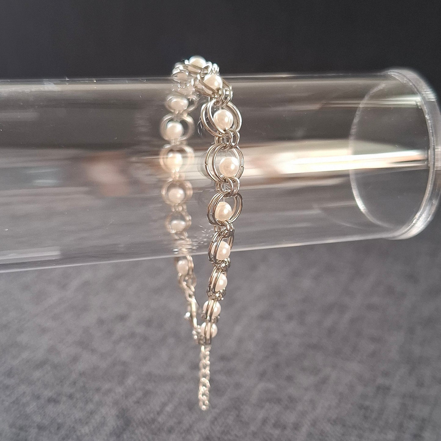 Faux Pearl Jump-ring Bracelet